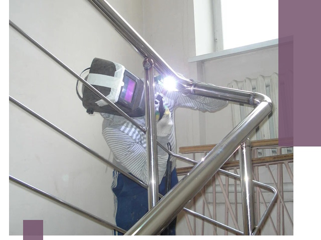 Монтаж перил и ограждений качественно в Зиме