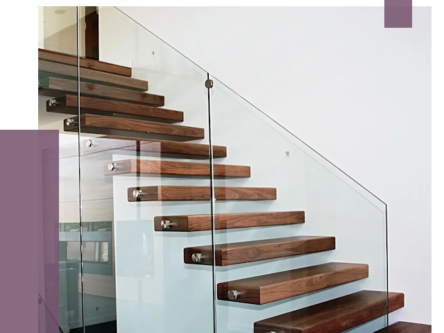 Стеклянные перила для лестницы в Зиме от 14831 руб.