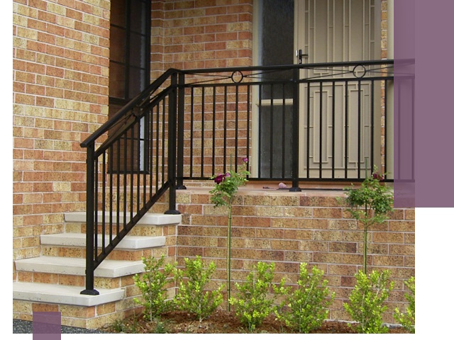 Уличные перила из металла под ключ в Зиме