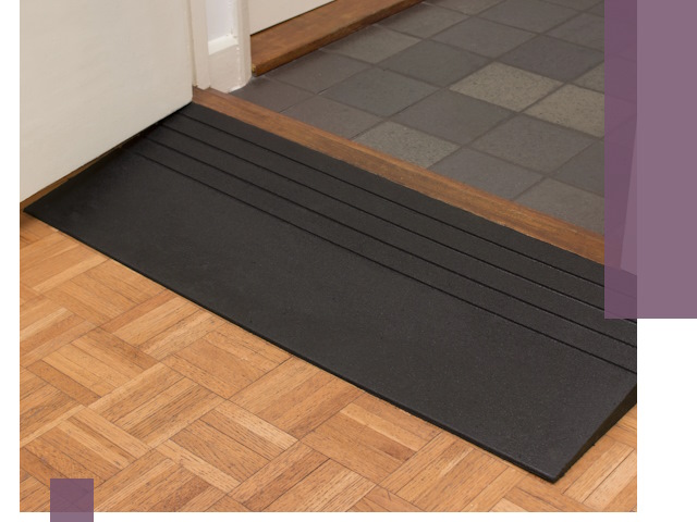 Резиновые пандусы для доступа и безопасности в Зиме