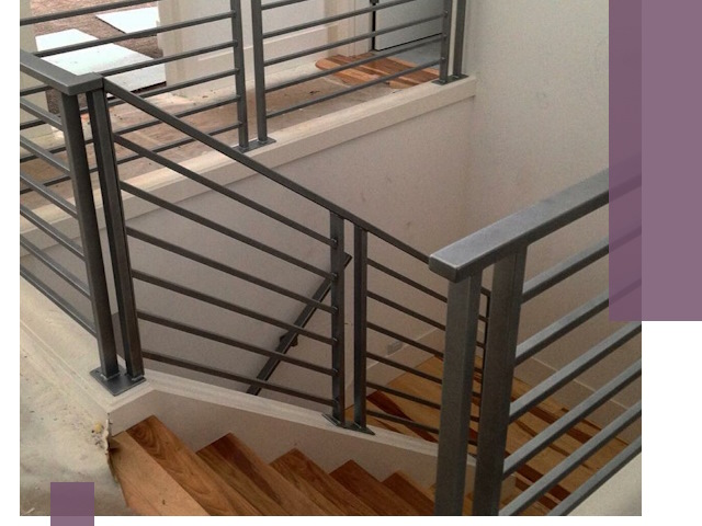 Изготовление поручней из металла и дерева в Зиме